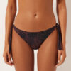 Bikini Altları Koyu Hayvan Desenli