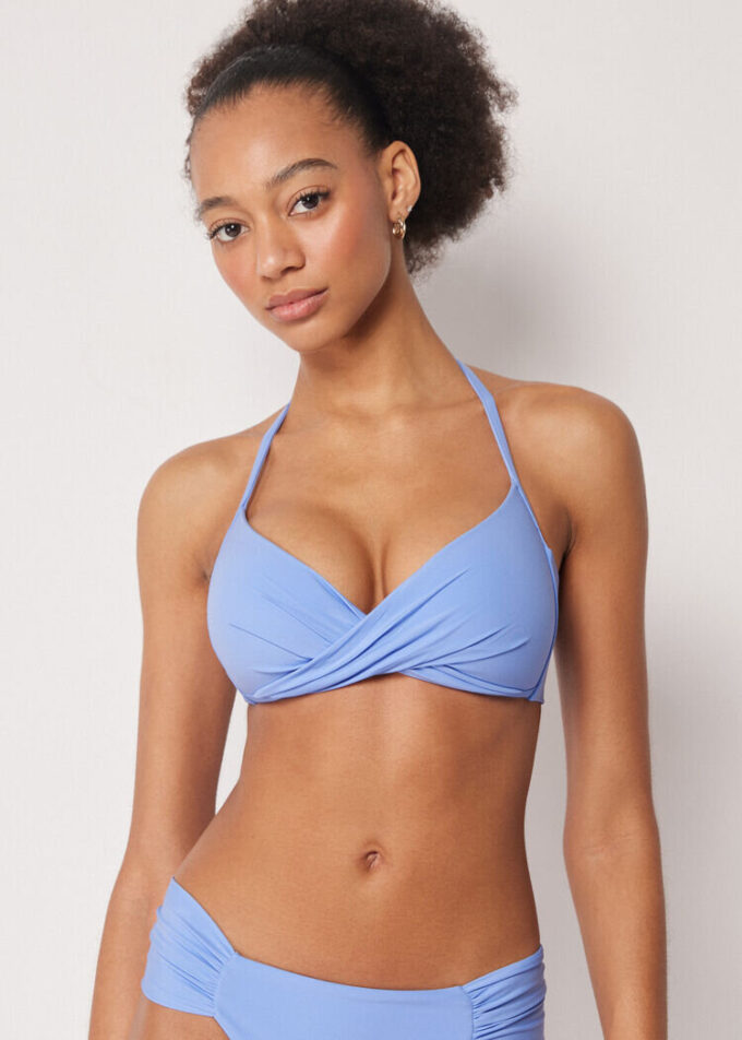 Dolgulu Üçgen Bikini Üstü Premium Fit