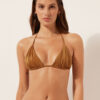 Çıkarılabilir dolgulu üçgen bikini üstü Parlak saten