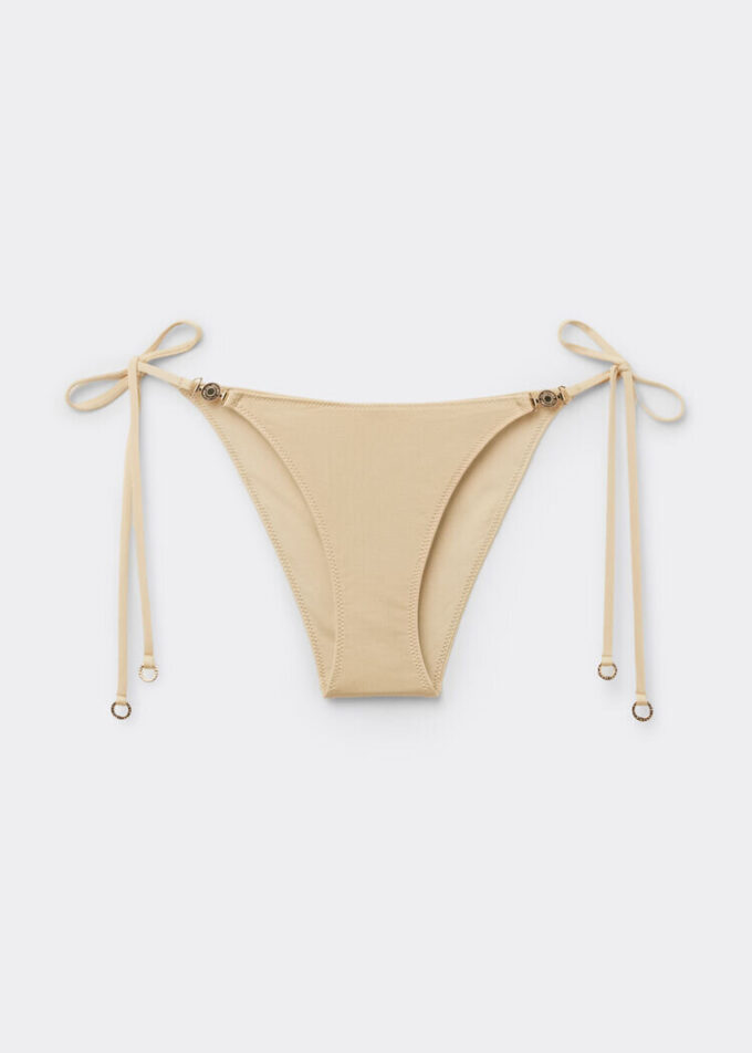 Minimal Fit String Mayo Altı